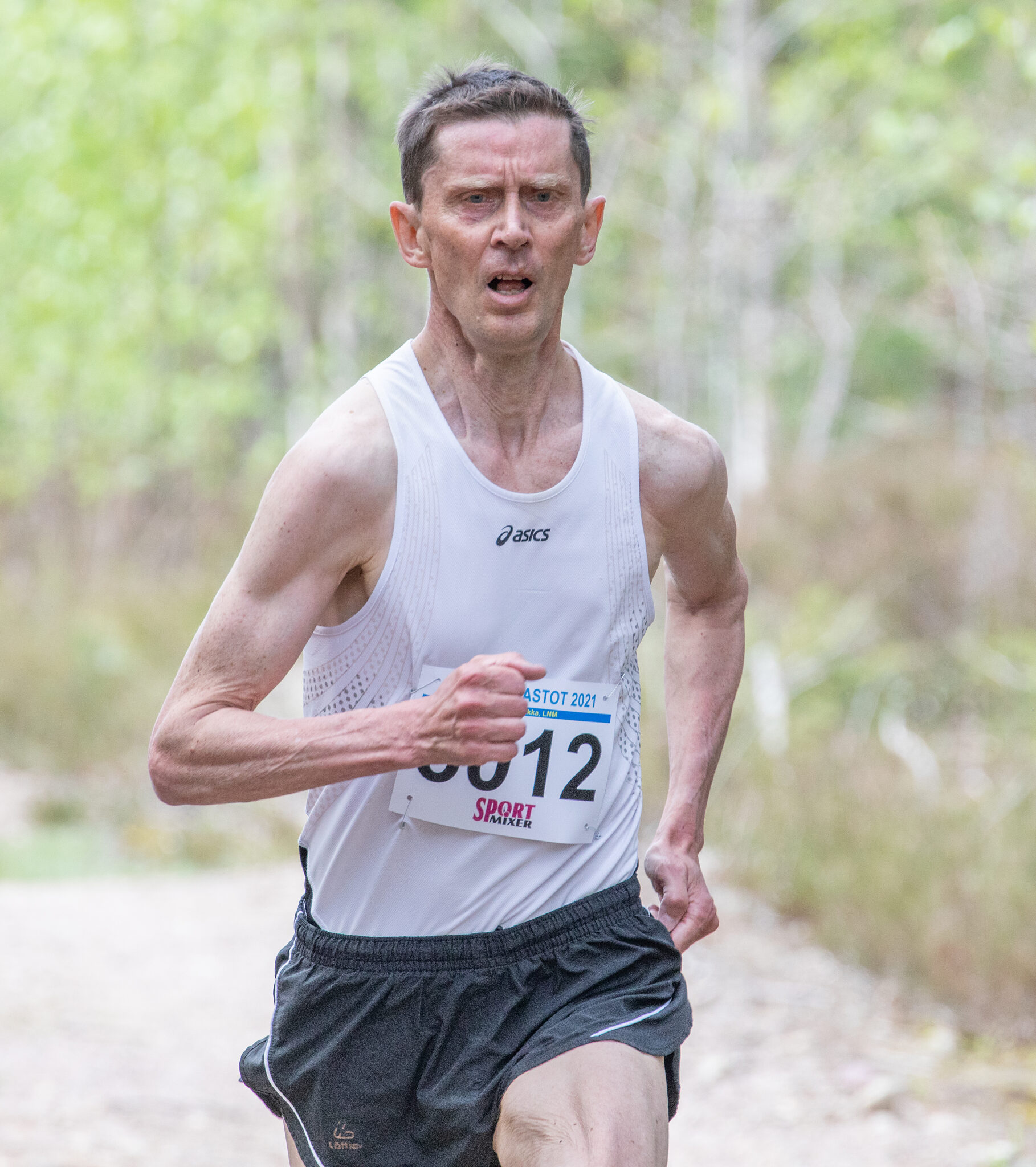 Jukka Kauppila juoksi 3000 metrin SEn Haaparannassa SAUL